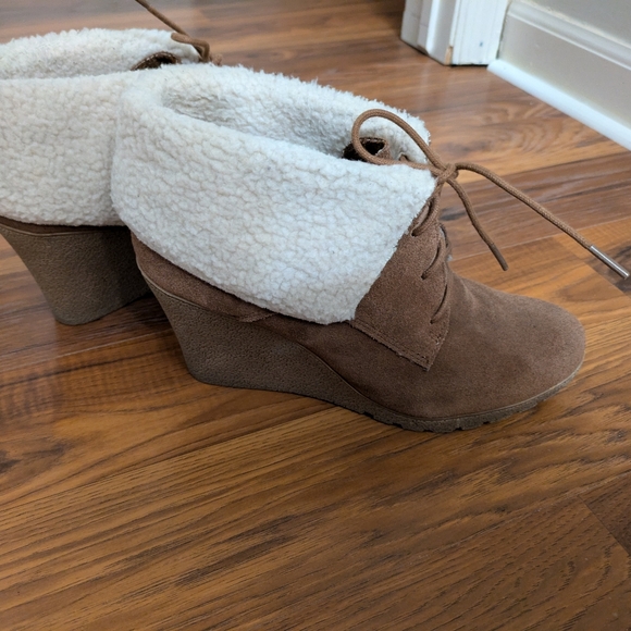 MIA wedge booties, Size 10 - Picture 2 of 5